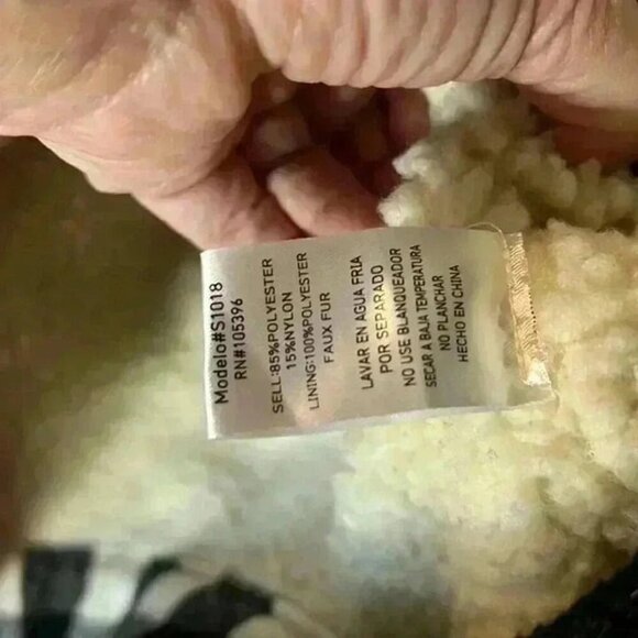 C'EST TOI BUFFALO CHECK PLAID BLACK WHITE JACKET WITH SHERPA LINING SIZE‎ MEDIUM - Picture 7 of 8